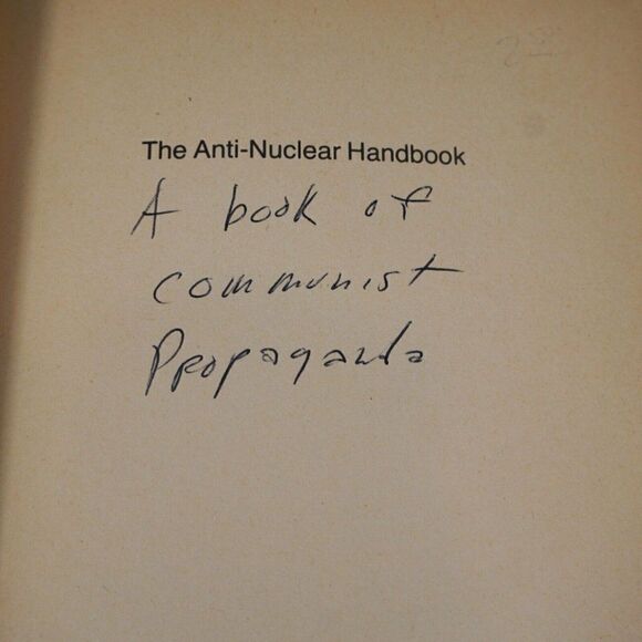1978 The Anti-Nuclear Handbook by Stephen Croall Political Cartoons Kaianders - Picture 6 of 12